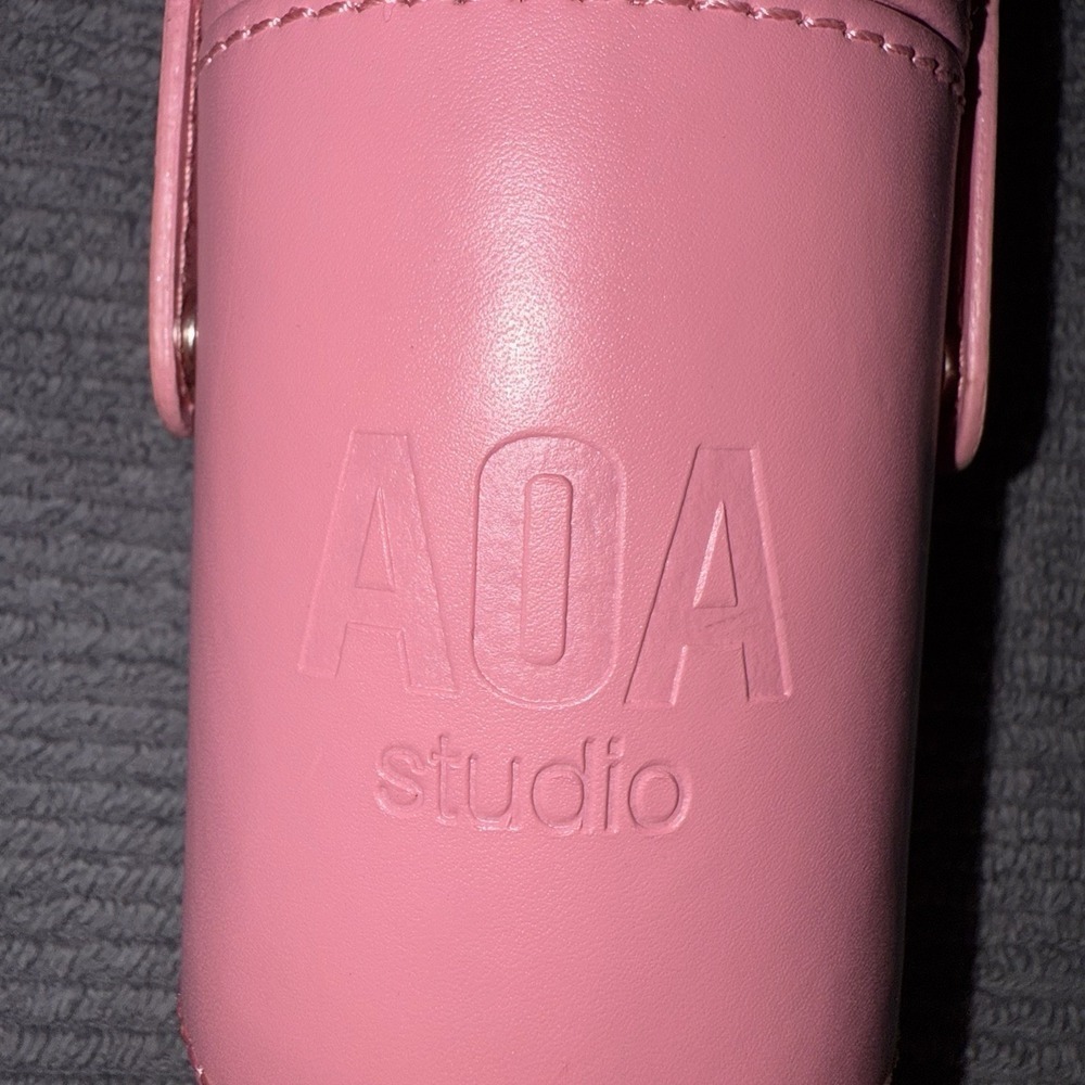 AOA Studio Pink Makeup Brush Vegan Leather Carrying Case Cylinder Holder Barbie - Picture 2 of 6